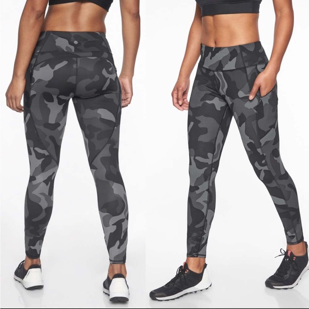 Athleta Camo Gray‎ /black mid rise pull on Leggings Camouflage Size Small